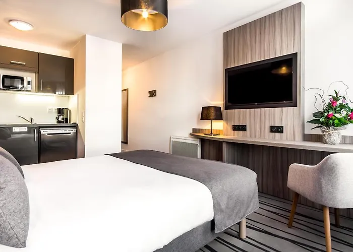 Nemea Appart Hotel Quai Victor Tours Centre