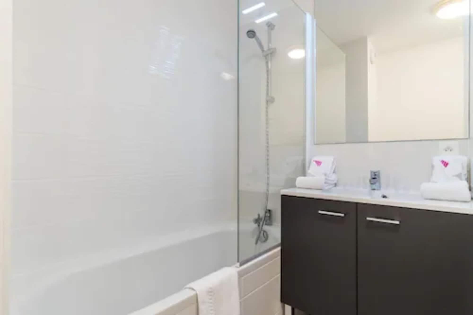 Nemea Quai Victor Centre 3*